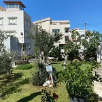 Nikol Villa *