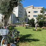 Nikol Villa Tirana