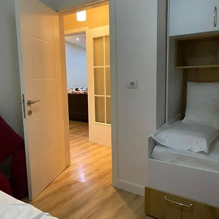 Villa Nikol *
